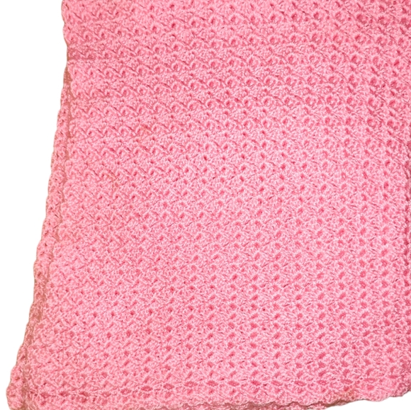 Vintage Pink Crochet Baby Blanket Afghan. Handmade    approximately 31" × 37" - Picture 2 of 5